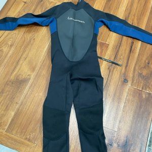Boy (size 14) wetsuit